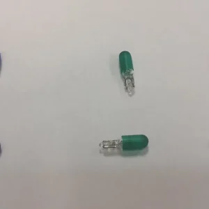 Vásárlói kedvenc Színes műszerfal izzó 12V 1,2W piros színű izzó