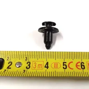 Toyota és Lexus szélvédőrács patent Népszerű