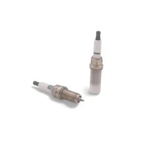 Kihagyhatatlan ajánlat Toyota Camry / RAV4 és Lexus ES / NX gyújtógyertya