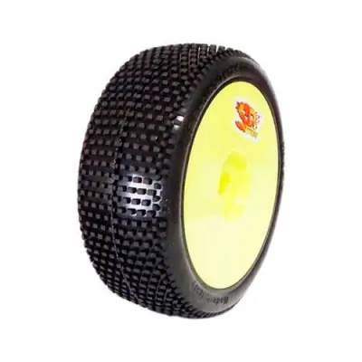 Expressz kézbesítés 1/8 RICKY COMPETITION OFF ROAD abroncsok, HYPER SOFT keverék, sárga tárcsák, 2db.