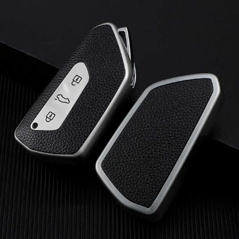 VW 3 gombos TPU+bőr kulcstok - Fekete-Ezüst Kedvezmény