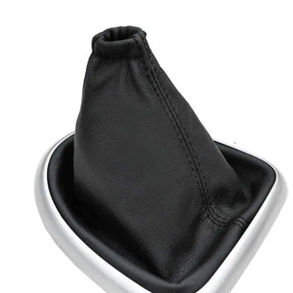 Árengedmény Nissan Qashqai bőr váltószoknya 2006-2013